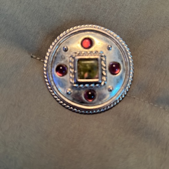 Assorted Brooches - Picture 5 of 6